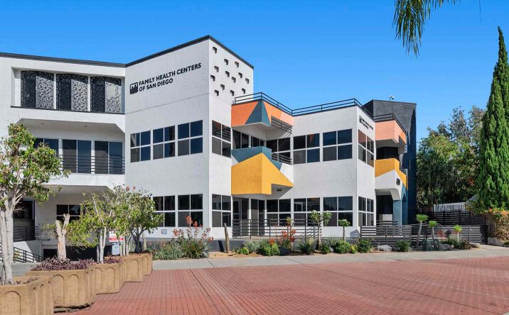 Pictures of Office property located at 4080 Centre St, San Diego, CA 92103 for sales - image #1