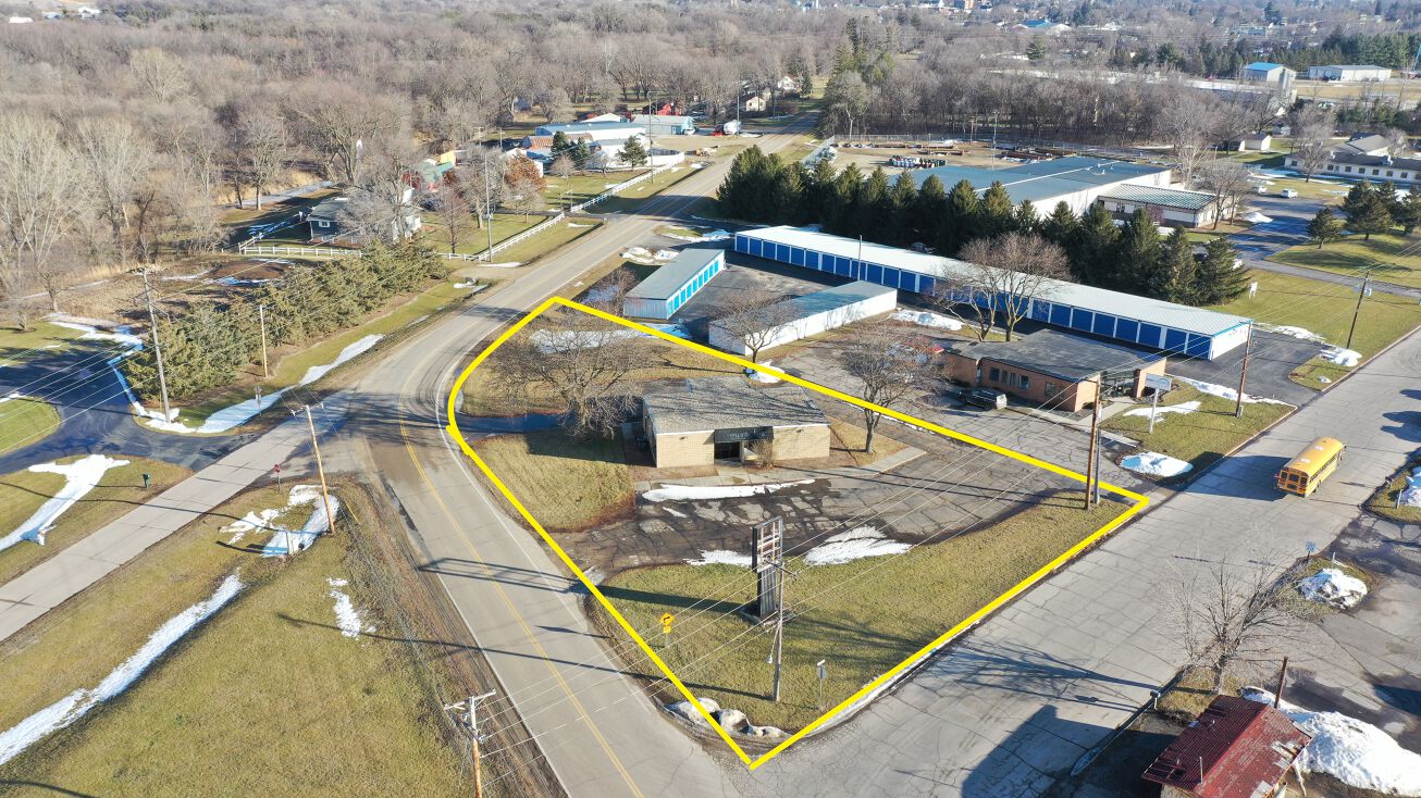 1408 N Star Dr, Zumbrota, MN 55992