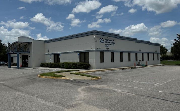 Pictures of Office property located at 4231 Pipkin Rd S, Lakeland, FL 33811 for sales - image #1