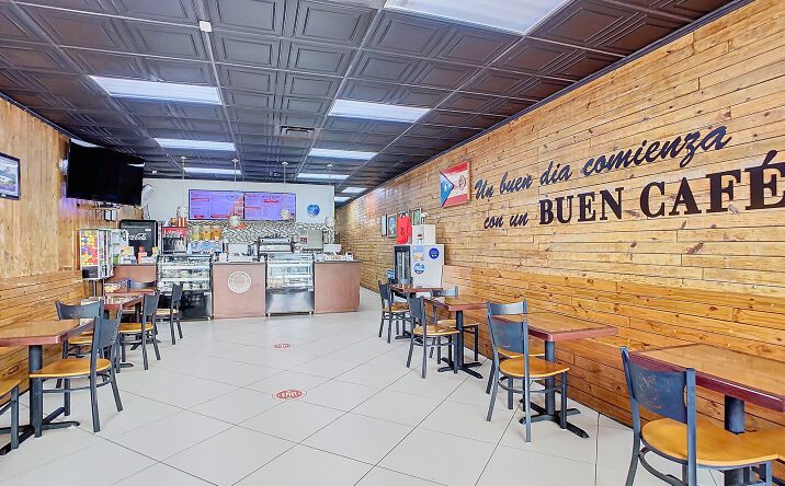 Pictures of Business for Sale property located at 103 Ambersweet Wy, Davenport, FL 33897 for sales - image #1