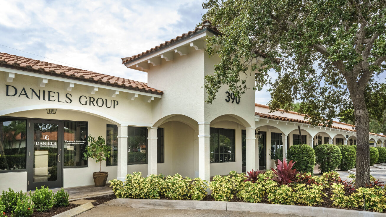 390 Tequesta Drive, Tequesta, FL 33469 Retail Property for Sale