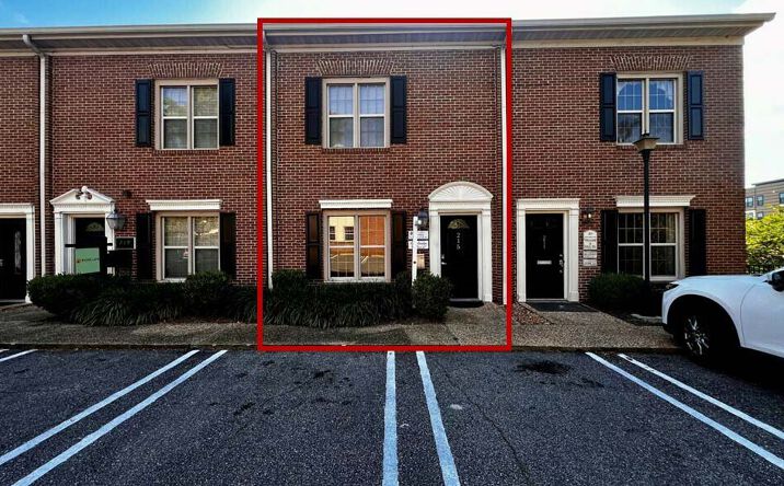 Pictures of Office property located at 215 E Virginia St, Tallahassee, FL 32304 for sales - image #1