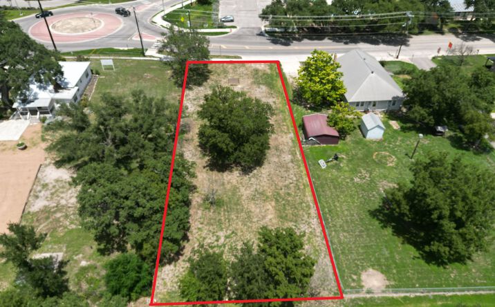 Pictures of Land property located at 50 County Rd 279, Liberty Hill, TX 78642 for sales - image #1