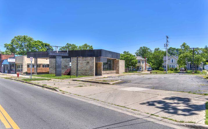 Pictures of Retail, Office property located at 1217 Greenwood Avenue, Jackson, MI 49203 for sales - image #1