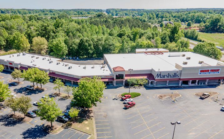 Pictures of Retail property located at 1700 Eatonton Rd, Madison, GA 30650 for sales - image #1