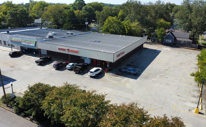 Pictures of Retail property located at 7330 1st Ave N, Birmingham, AL 35206 for sales - image #1