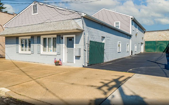 Pictures of Office property located at 101 N Gray Ave, Wilmington, DE 19805 for sales - image #1