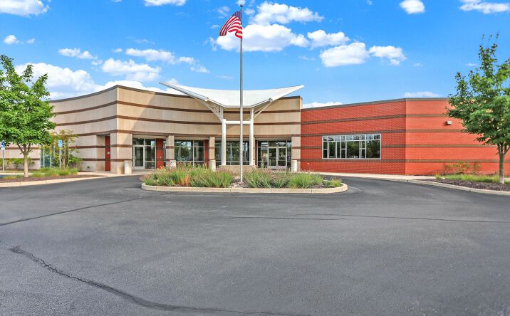 Pictures of Mixed Use, Office, Retail property located at 1000 US 31 S, Greenwood, IN 46143 for sales - image #1