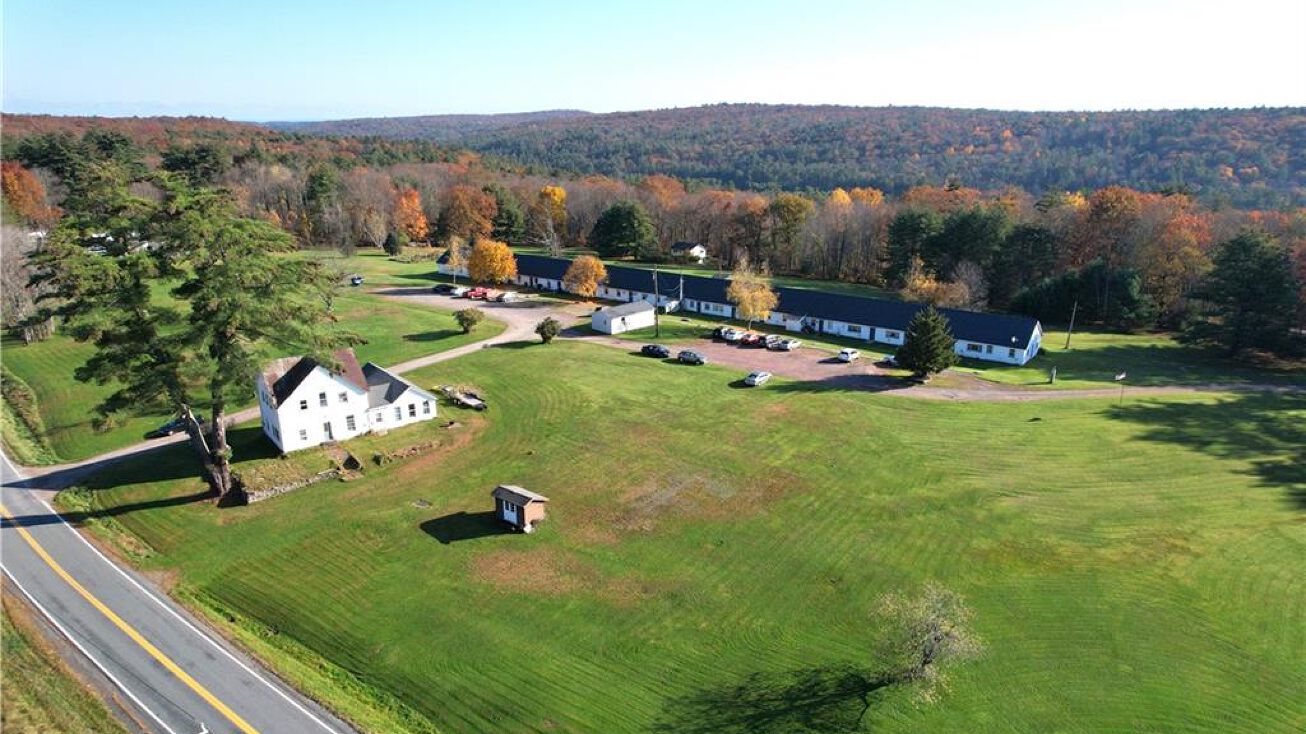 22 Arrowhead Road, Narrowsburg, NY 12764