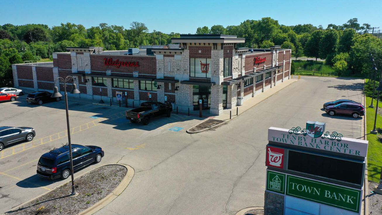 320 W Summit Ave, Wales, WI 53183 | Crexi.com