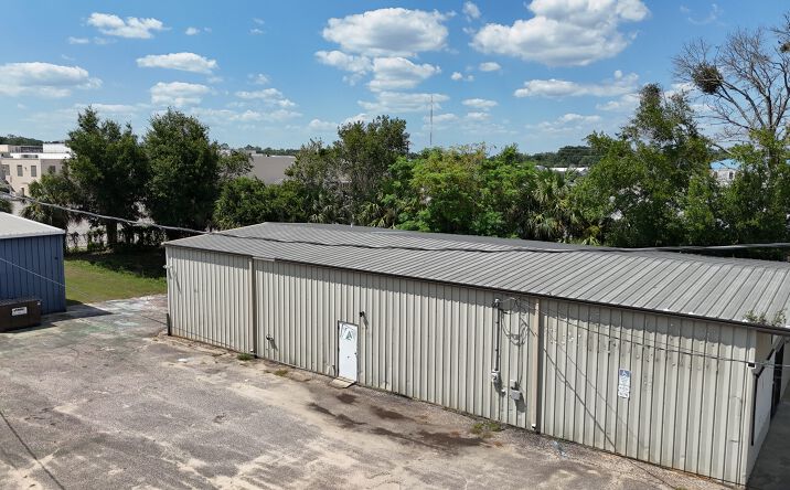 Pictures of Industrial property located at 3229 N L St, Pensacola, FL 32505 for sales - image #1