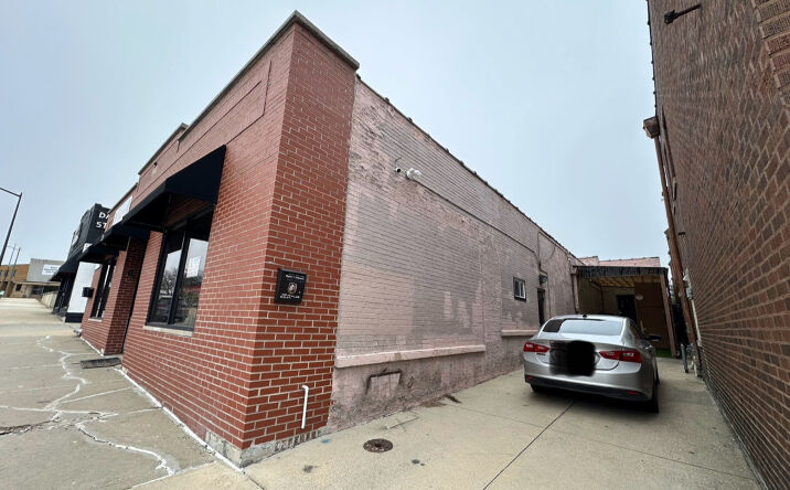 Pictures of Industrial property located at 229 W Galena Blvd, Aurora, IL 60506 for sales - image #1