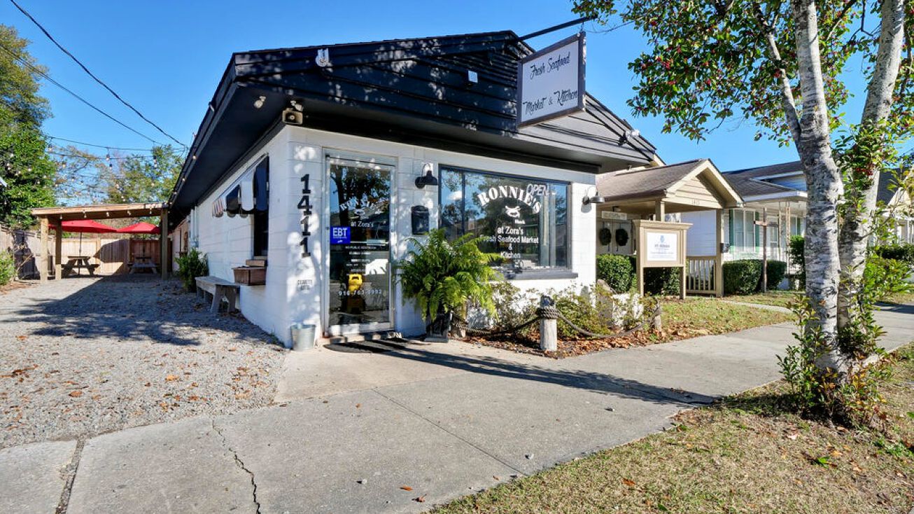 1411 Castle St, Wilmington, NC 28401