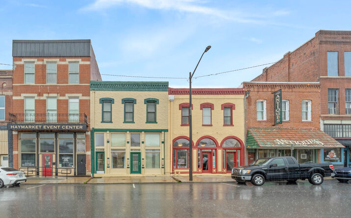 Pictures of Multifamily property located at 614/616 Cherokee St, Leavenworth, KS 66048 for sales - image #1