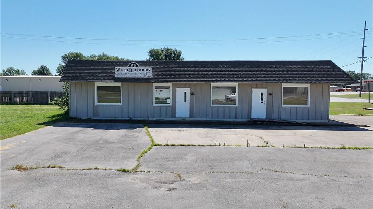 702 W State Street, Erie, KS 66733