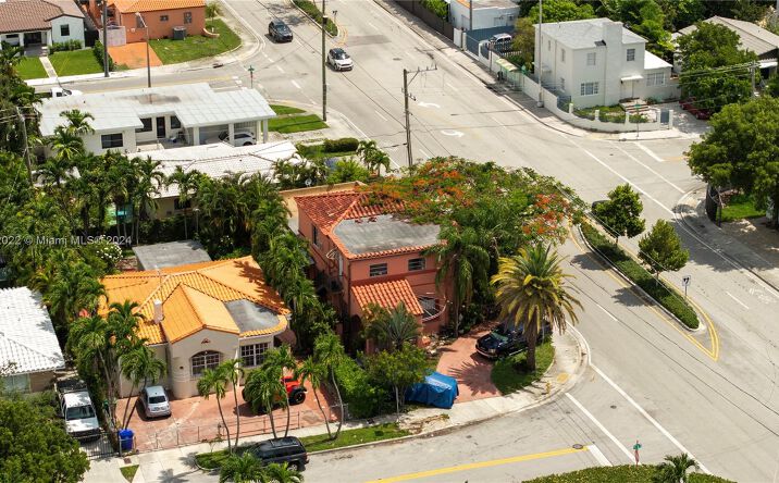 1618 SW 18th St, Miami, FL 33145 | Crexi.com