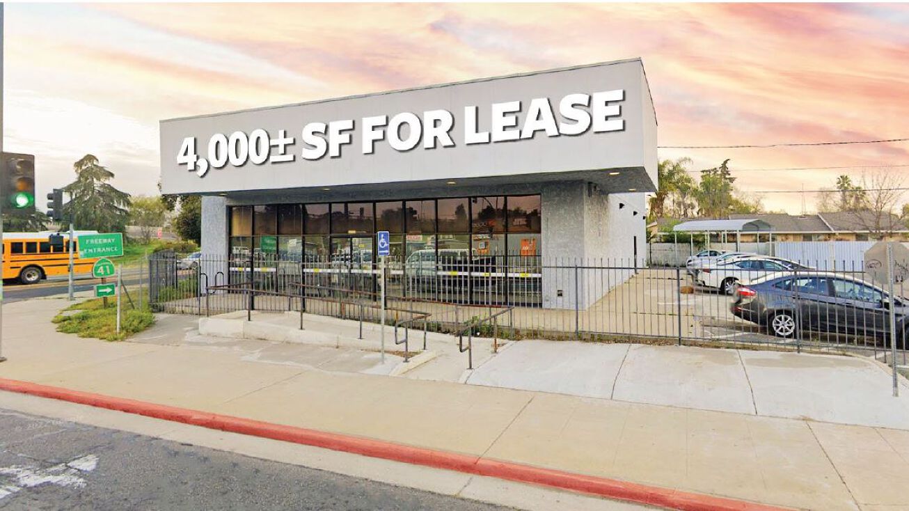 2995 E McKinley Ave, Fresno, CA 93703