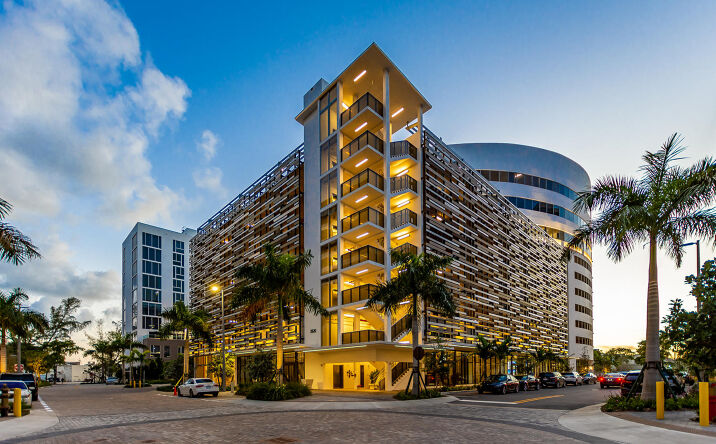 Pictures of Office property located at 2920 NE 207th St #803, Aventura, FL 33180 for sales - image #1
