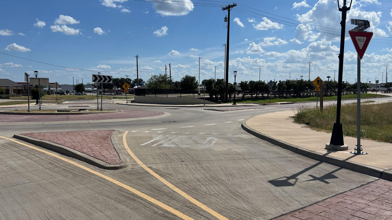 3109 Oakey Trl, Hudson Oaks, TX 76087