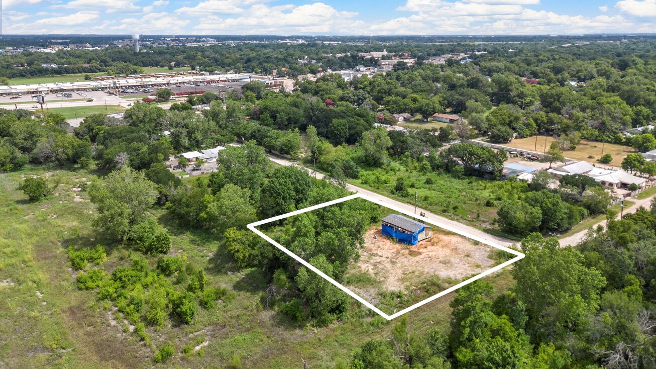 400 &402 E 26th St, Waco, TX 76705