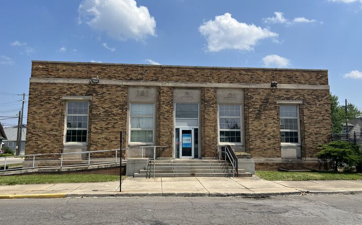 Pictures of Retail property located at 235 Burke St, River Rouge, MI 48218 for sales - image #1