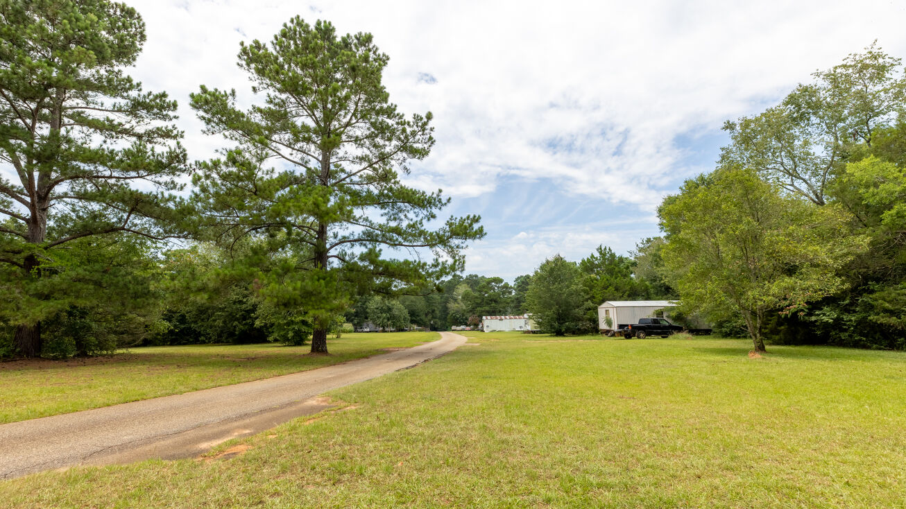 304 Brady Rd, Americus, GA 31709