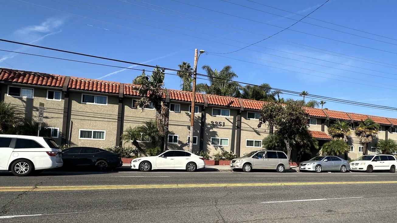 3351 Marine Ave, Gardena, CA 90249