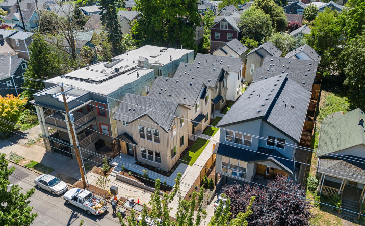 Pictures of Multifamily property located at 76 NE Stanton St, Portland, OR 97212 for sales - image #1