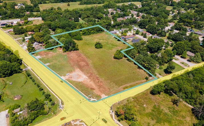 Pictures of Land property located at 2790 S Stone Bridge Dr, Fayetteville, AR 72701 for sales - image #1