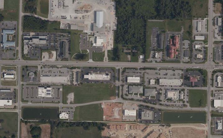 Pictures of Land property located at SE Plaza Ave, Bentonville, AR 72712 for sales - image #1