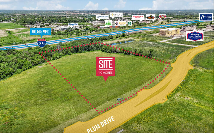 Pictures of Land property located at 9311 Plum Dr, Urbandale, IA 50322 for sales - image #1