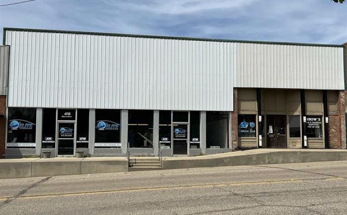 Pictures of Mixed Use, Office, Retail property located at 418 S Main St, Rector, AR 72461 for sales - image #1