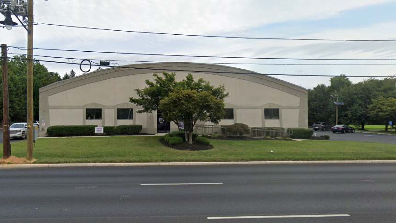 Pictures of Retail, Office, Industrial property located at 803 Route 130 S Riverton, Cinnaminson, NJ 08077, 705 Route 130 S, Cinnaminson, NJ 08077 for sales - image #1