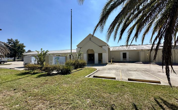 Pictures of Senior Living, Special Purpose property located at 5301 Tullis Dr, New Orleans, LA 70131 for sales - image #1
