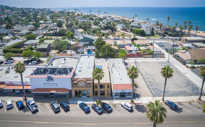 Pictures of Mixed Use property located at 4741 Point Loma Ave, San Diego, CA 92107 for sales - image #1