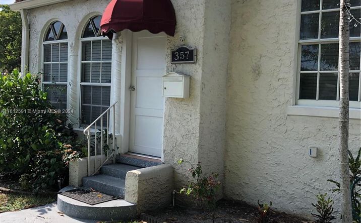 Pictures of Multifamily property located at 357 Santander Ave, Coral Gables, FL 33134 for sales - image #1