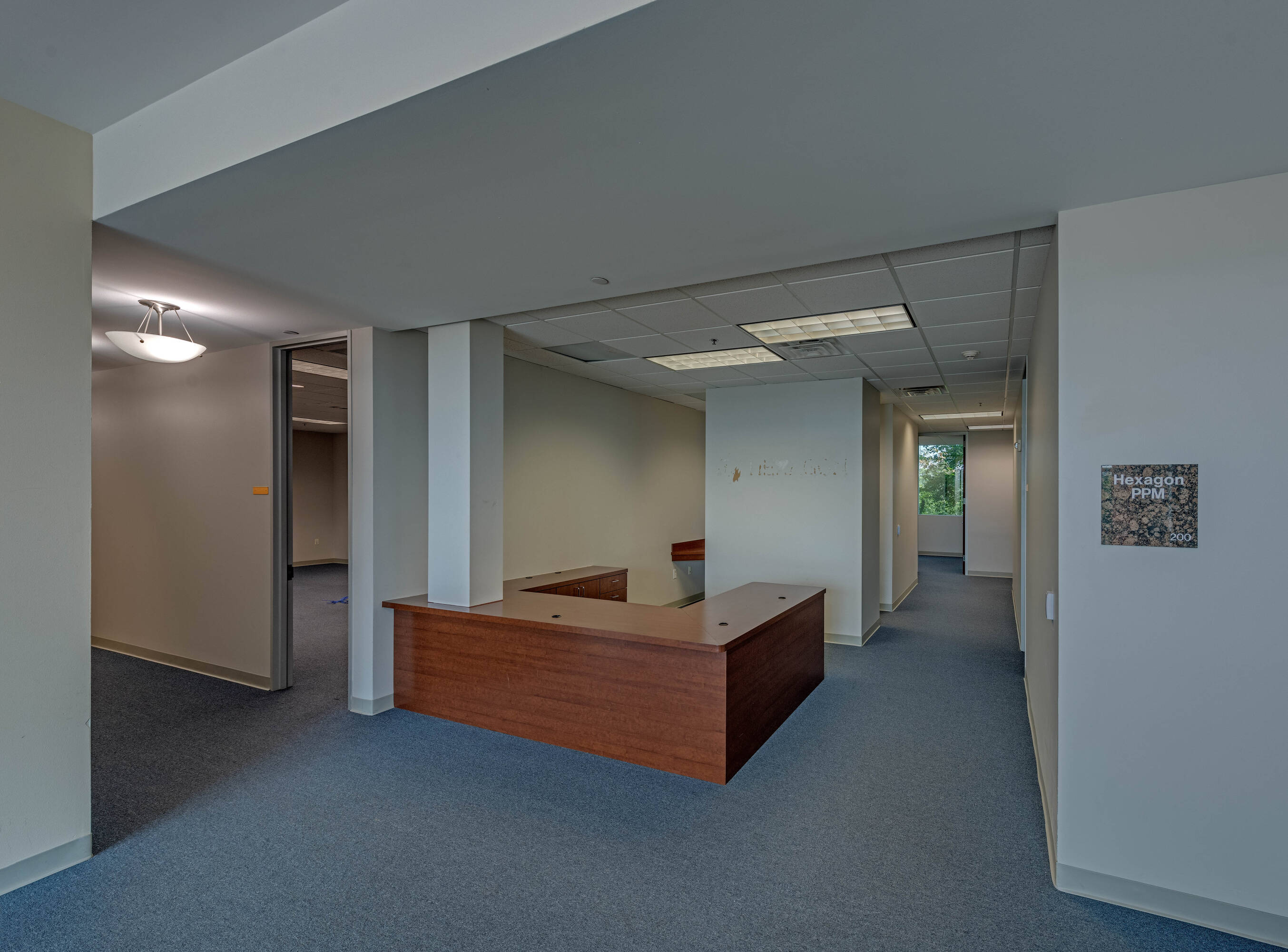 7840 N. Sam Houston Parkway West