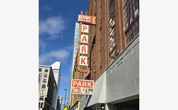 Pictures of Business for Sale, Mixed Use property located at 120 E 7th St, Cincinnati, OH 45202 for comps - image #1