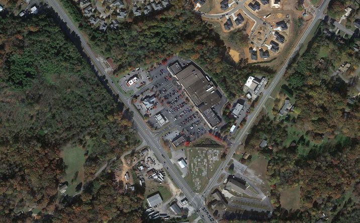Pictures of Land property located at 3654 Thompson Bridge Rd, Gainesville, GA 30506 for sales - image #1