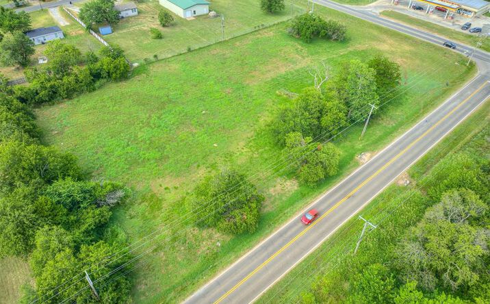 Pictures of Land property located at NE 12th St, Oklahoma City, OK 73160 for sales - image #1