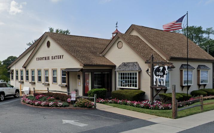 Pictures of Retail property located at 950 N State St, Dover, DE 19901 for sales - image #1