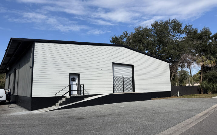 Pictures of Industrial property located at 424 S Deleon Ave, Titusville, FL 32796 for sales - image #1