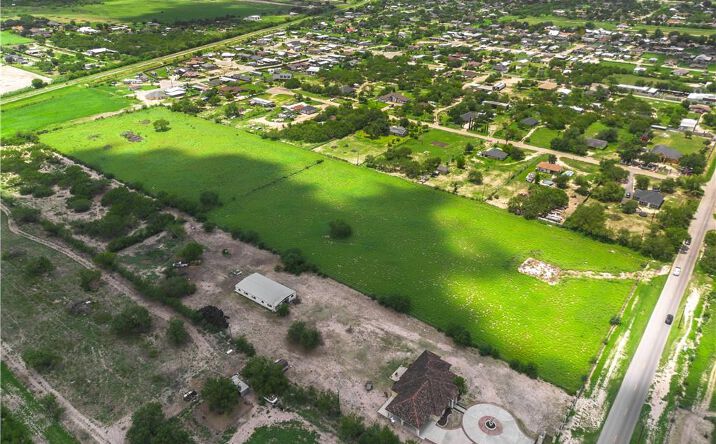 Pictures of Land property located at 00 N Trosper Road N, Palmhurst, TX 78573 for sales - image #1