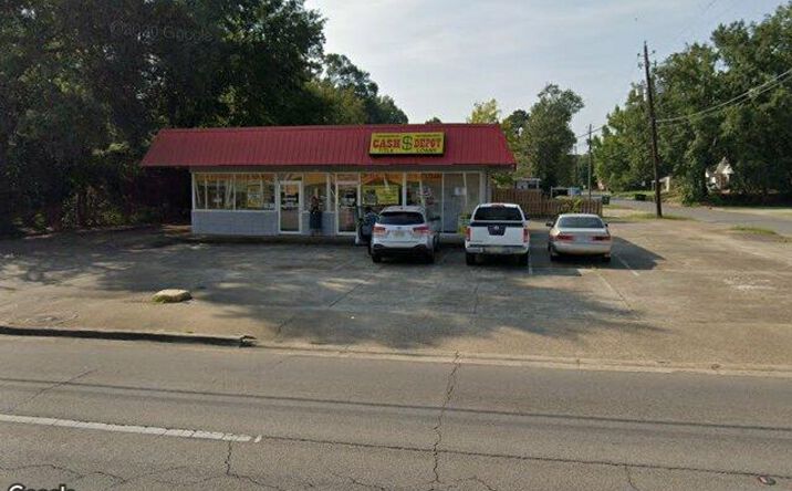 Pictures of Retail property located at 998 Hardy St, Hattiesburg, MS 39401 for sales - image #1