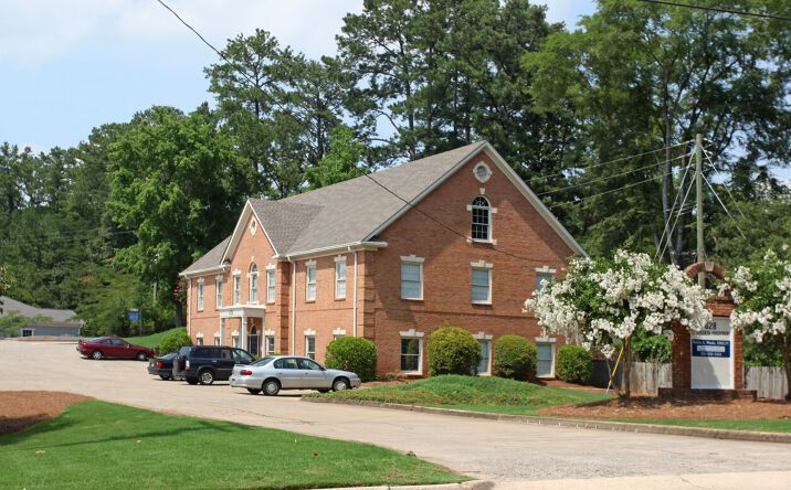 Pictures of Office property located at 628 Gadsden Hwy, Birmingham, AL 35235 for sales - image #1