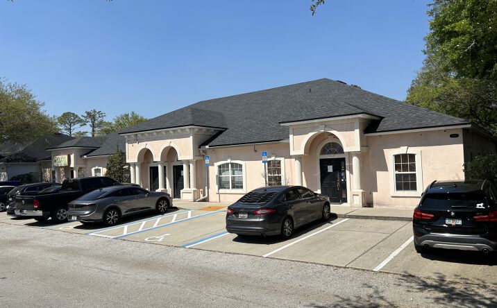 Pictures of Office property located at 13121 Atlantic Blvd, Jacksonville, FL 32225 for sales - image #1