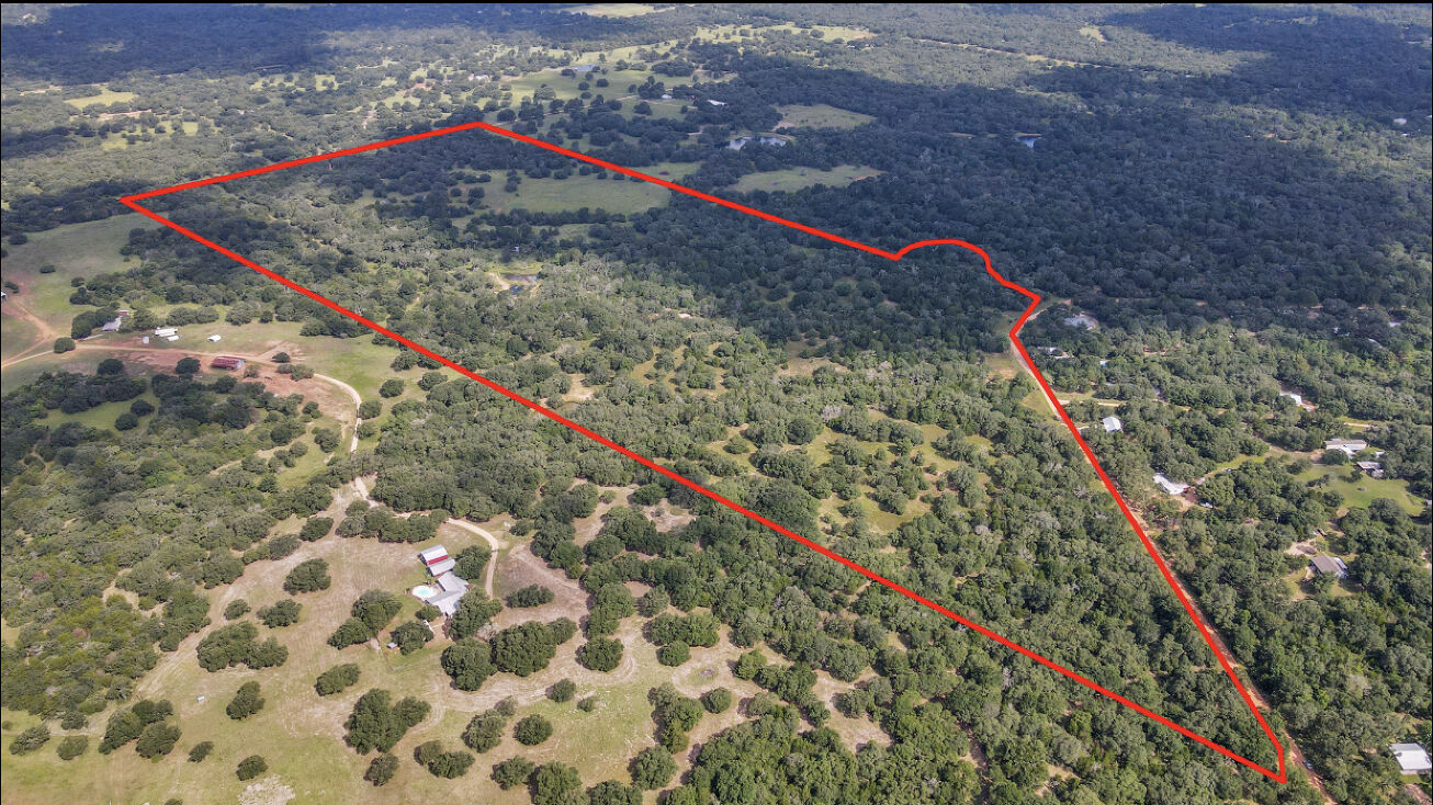 Crooked Creek Dr, Sheridan, TX 78962