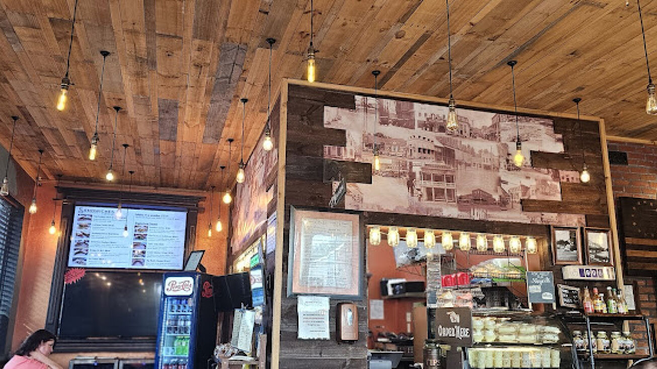 100 E Bridge St, Wetumpka, AL 36092