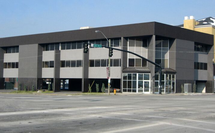 Pictures of Office property located at 202 West 400 South, Salt Lake City, UT 84101 for comps - image #1