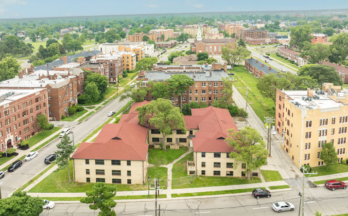 image of property at 761 WHITMORE RD Detroit MI 48203-3836